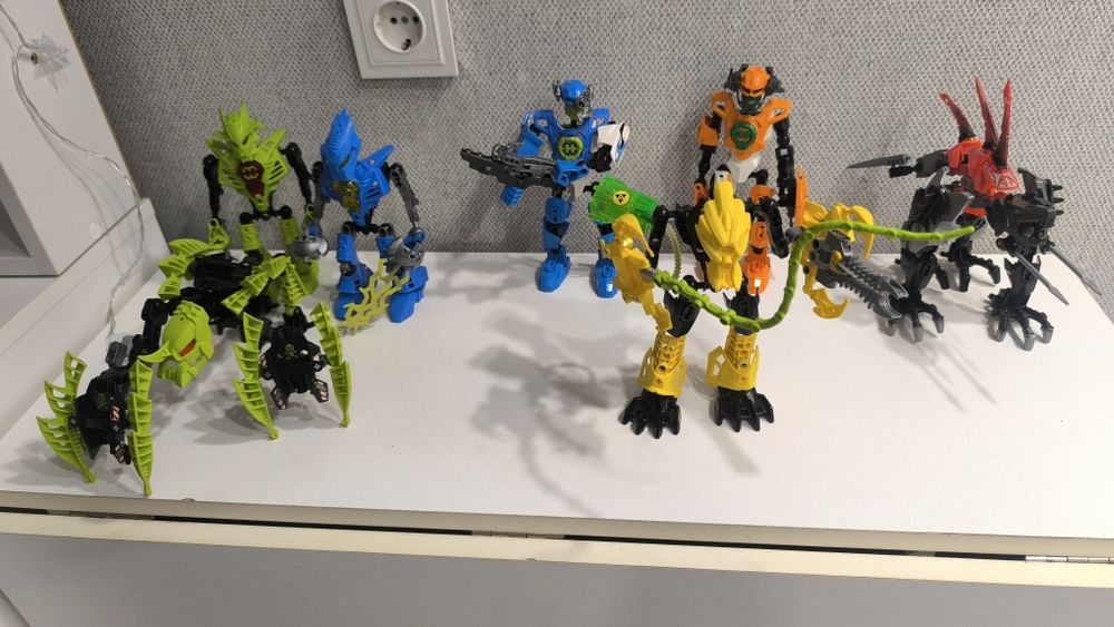 Продаю Лего фабрика героев lego hero factory