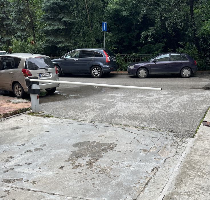 Дава се под наем Гараж / Паркомясто в София, Дианабад - 15 кв.м за 102 € - Снимка #2