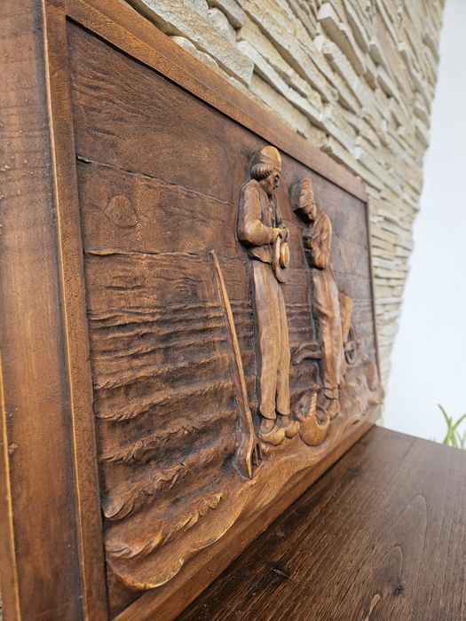 Дърворезби и медни пана