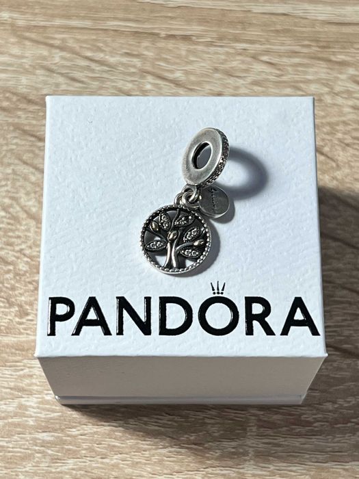 Оригинални талисмани за грина Pandora - Пандора