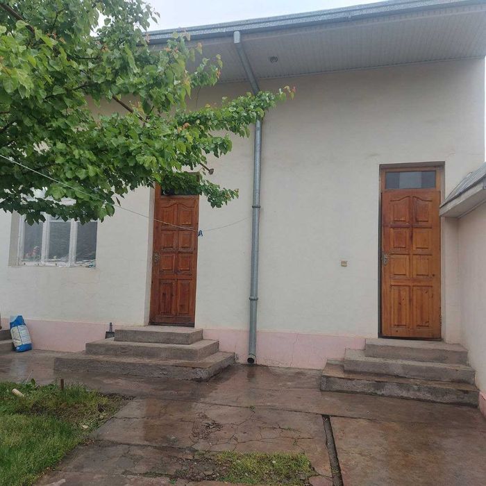 Учаска Ок-Тепа Лутфий 4.4 соту фасад 15m
4хона 2санузел 2Кухня СРОЧНО