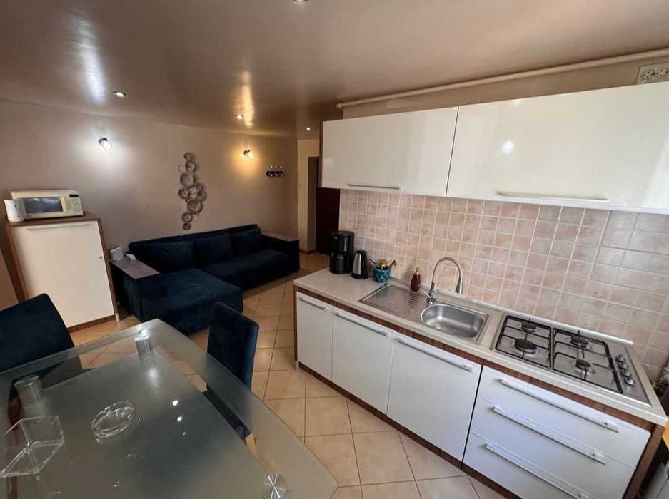 Inchiriez Apartament 40mp Precista