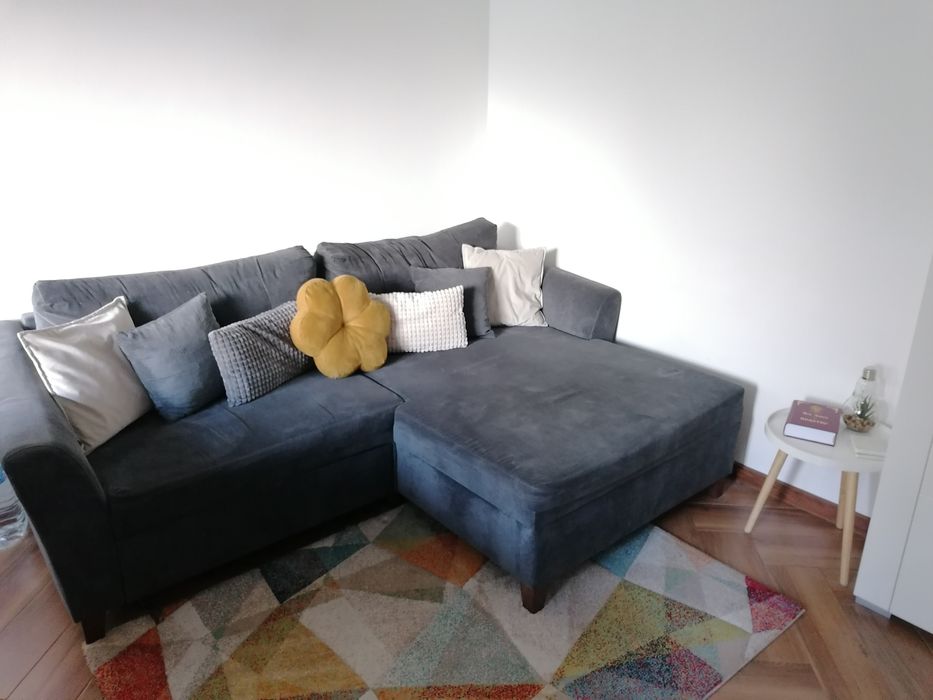 Ъглова холна гарнитура/диван Мьомакс