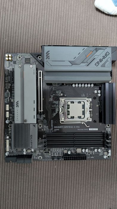 Ryzen 5 7500f + b650m