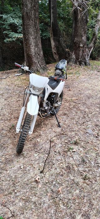 Срочно Продам эндуро 06