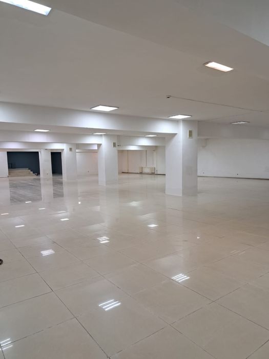 Сдам помещение в торговом центре