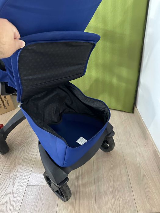 Stokke Xplory Royal Blue – детска количка с пълен комплект