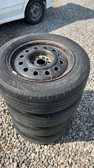 Шины с дисками 215/60/16