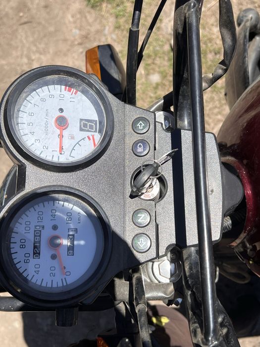 Продам мотоцыкл узар 200сс