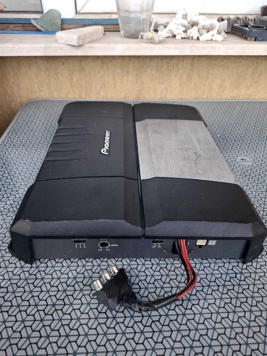 Pioneer GM-5300T с максимална мощност от 760W