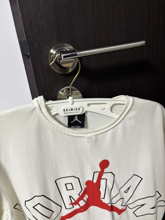 Tricou Jordan alb – mărimea S, nou fără etichetă