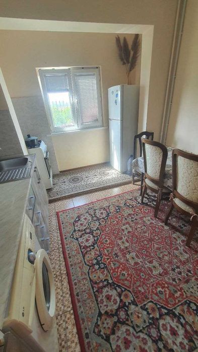 Srochna sotiladi 2в/3/6/9 kvartira sotiladi.