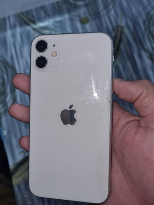 Iphone 11 (64GB LLA 74) ochilmagan