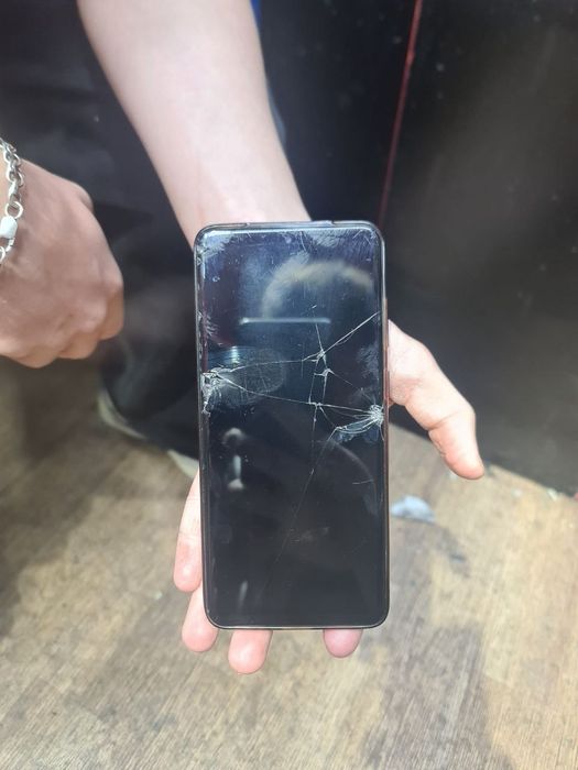 Samsung s20+ обмен