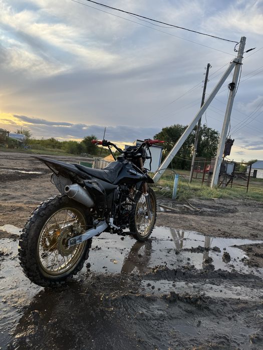Продам эндуро 250