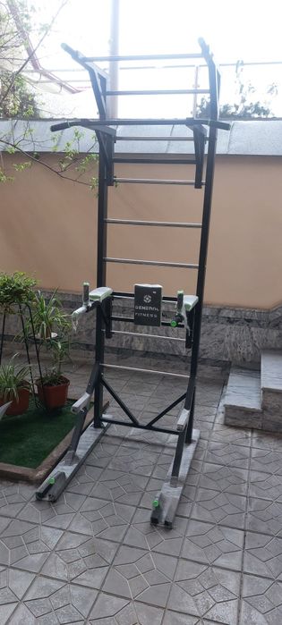 Турник . В идеалном состоянии.