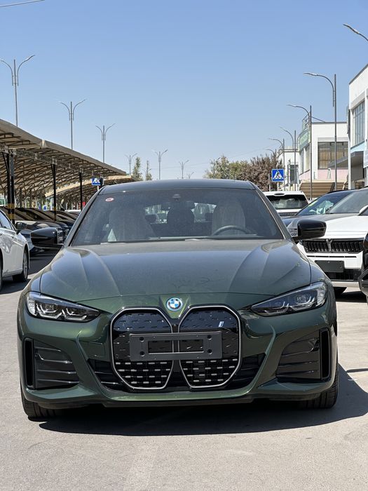 BMW i4 edrive 40 notariusga taer