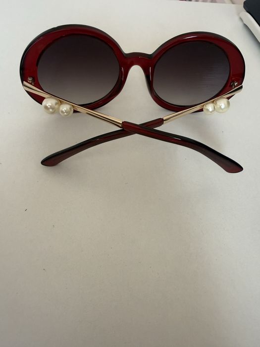 Очки солнцезащитные