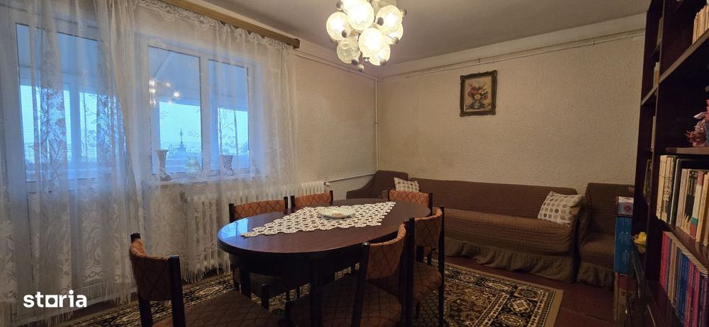 Apartament 4 camere, 83 mp, zona Vest