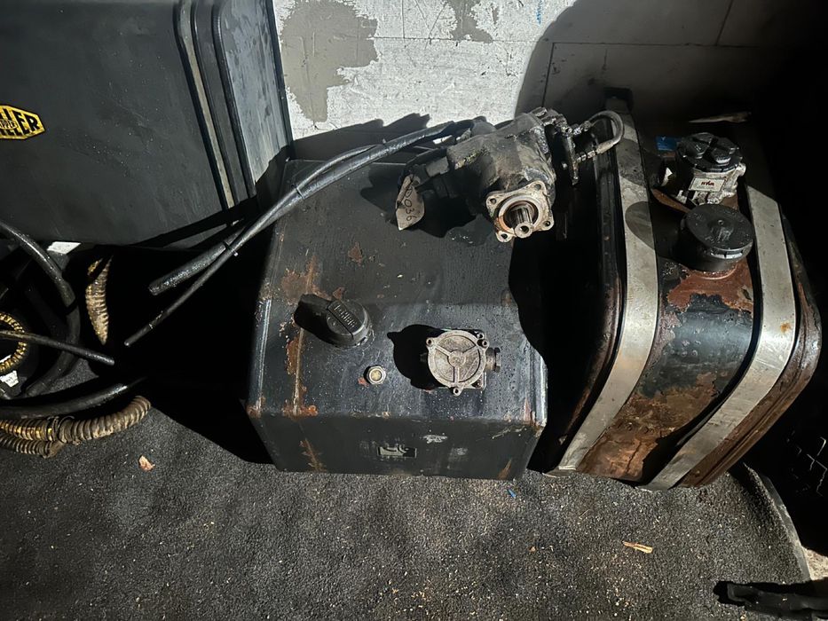 Vand chituri de basculare