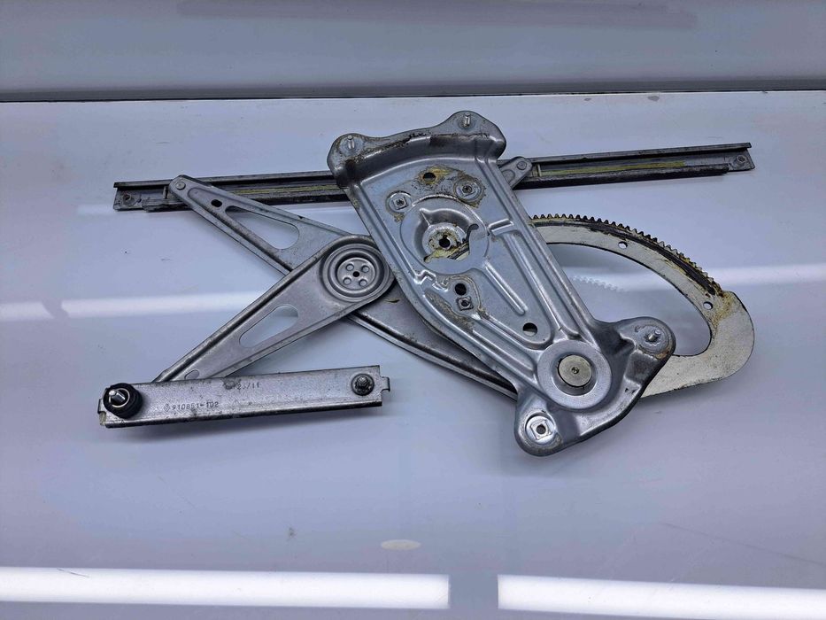 Macara electrica geam dreapta fata Renault Megane 3 (B95) [Fabr 2008-2