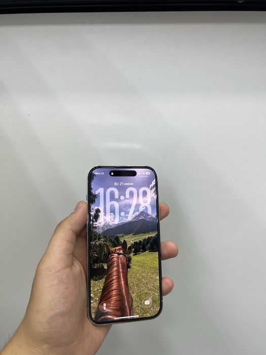 Iphone 14 prp arqa kirshka singan ideal
