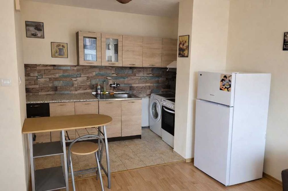 Дава се под наем Едностаен апартамент в София, Младост 1 - 50 кв.м за 577.32 € - Снимка #1