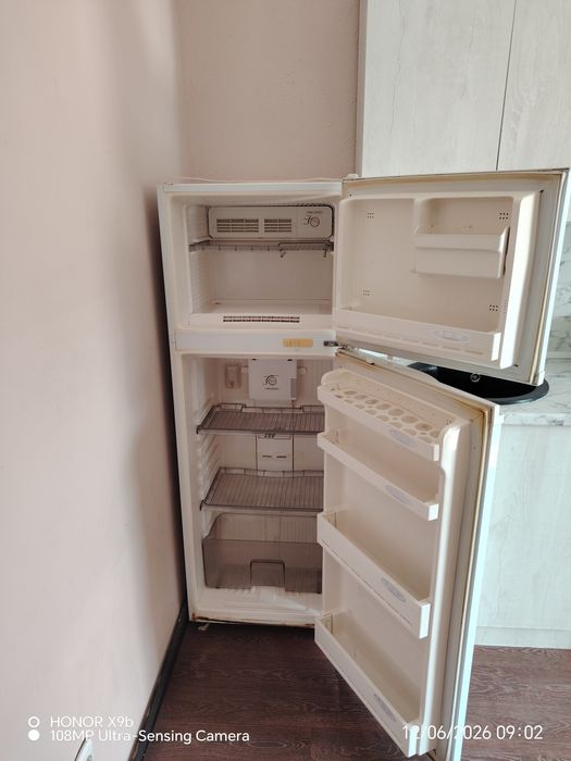 Продам холодильник Samsung