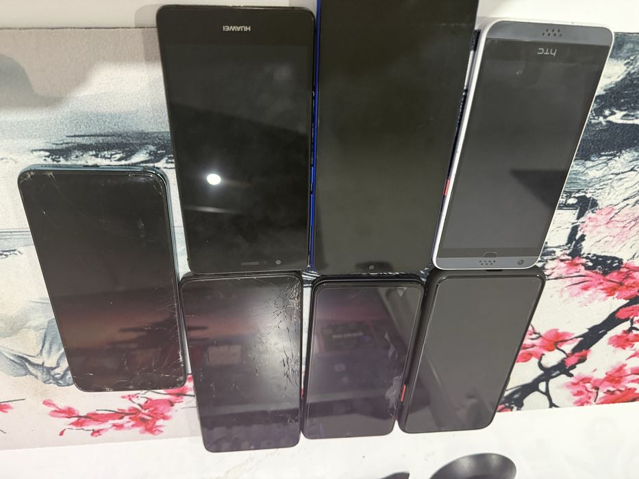 Telefoane funcționabile/piese