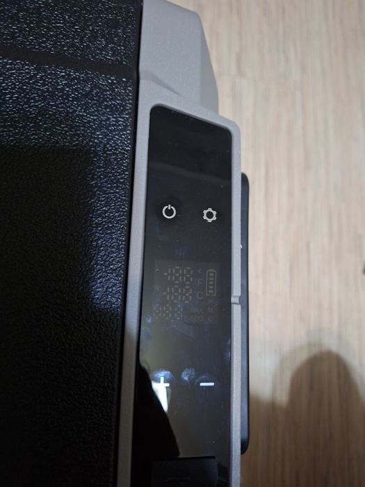 Продам автомобильный холодильник.