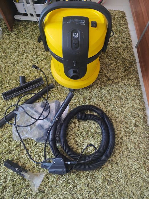 vand aspirator tapiterii injectie extractie karcher  se4001