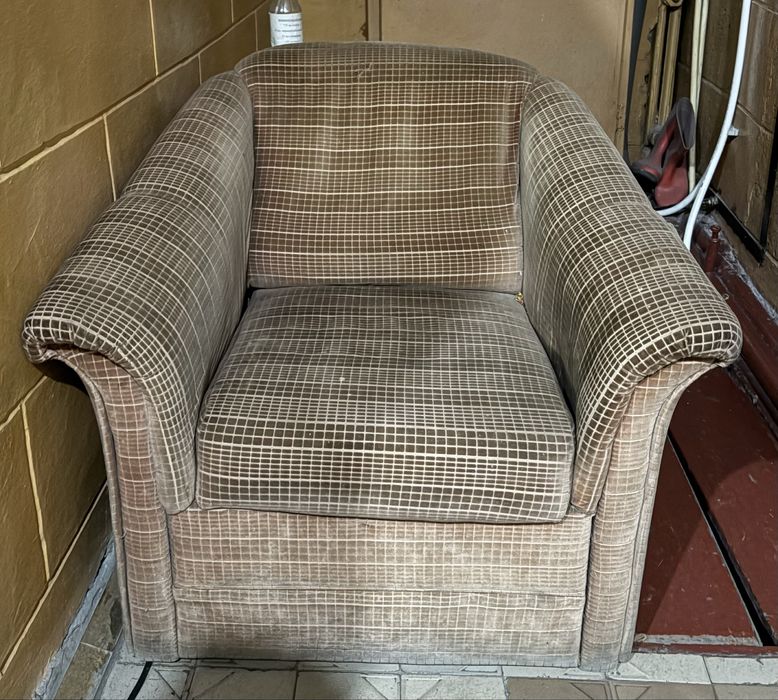 Продам диван кресла