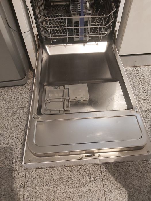 Masina de spalat vase