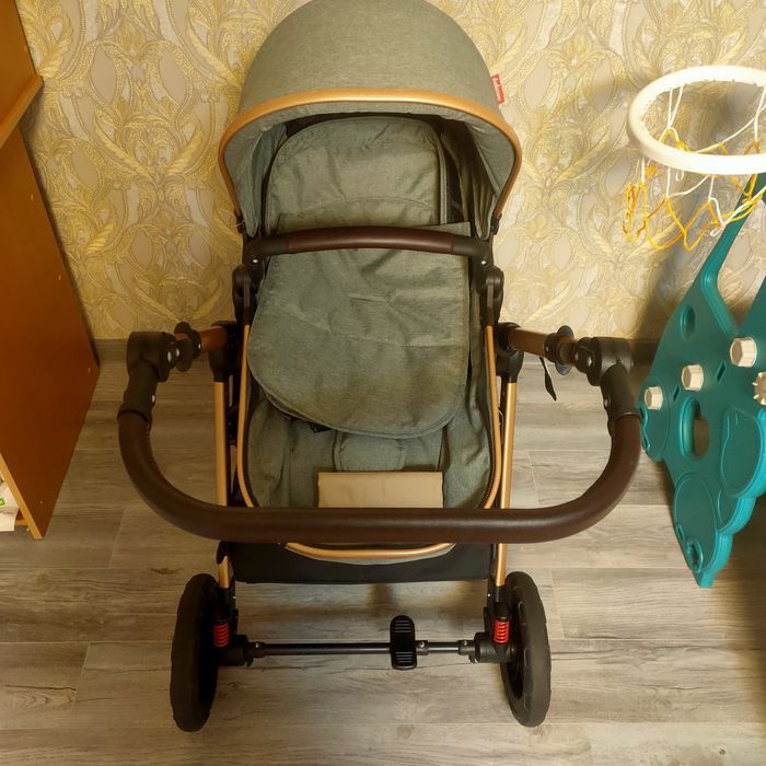 Продам коляску в хорошем состоянии