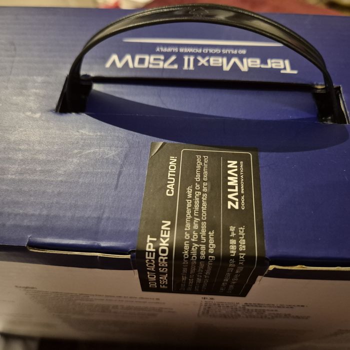 Sursa zalman TeraMax II 750W 80 PLUS Gold (ZM750-TMX2)