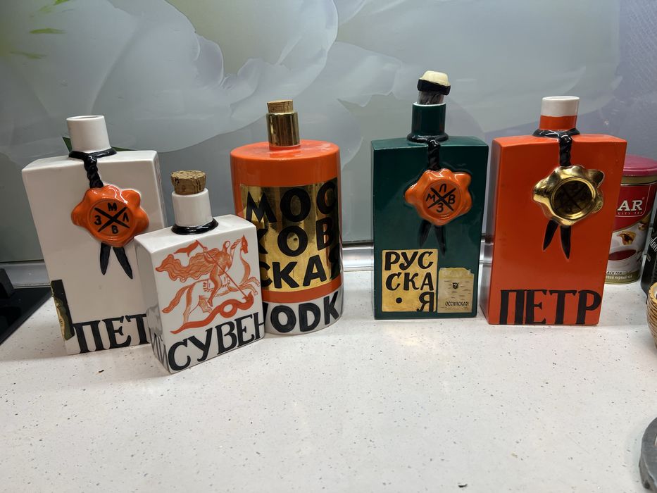 Редкие графины . Дулево