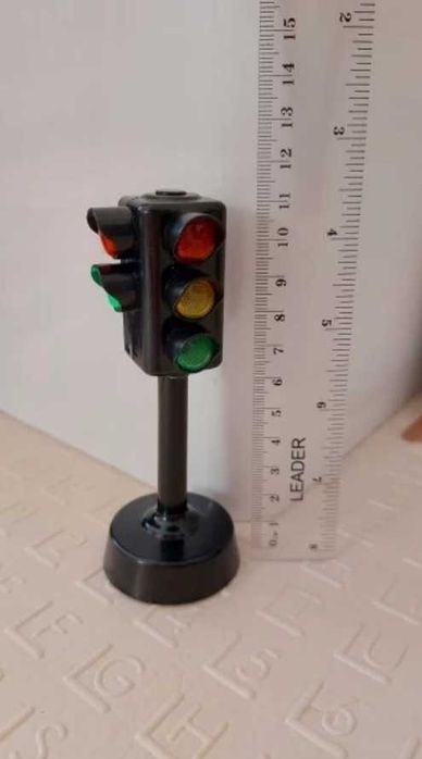 Светящийся светофор для детей