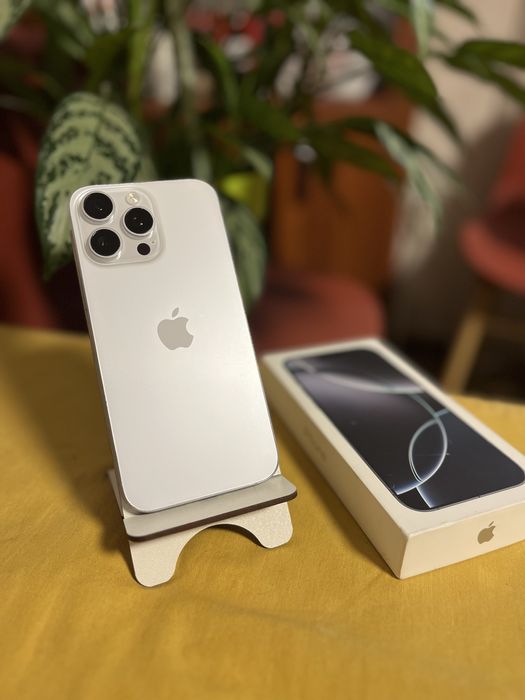 Iphone 16 pro max без ремонта акум 92