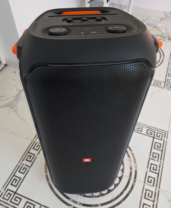 Vand boxa jbl 710 800W RMS