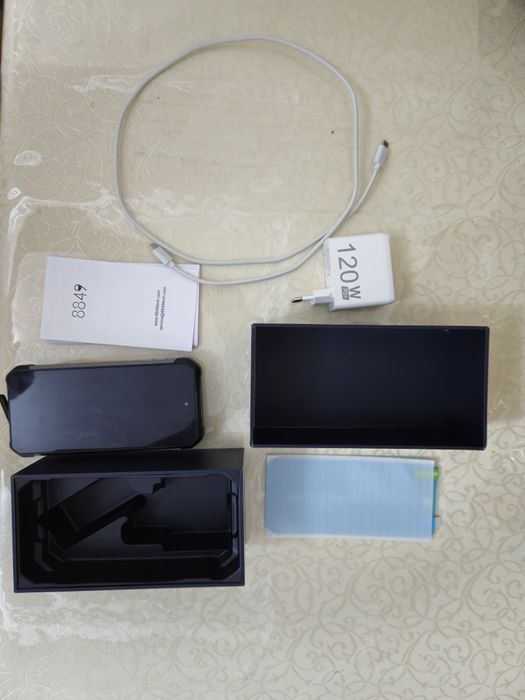 Продам Смартфон Танк 3