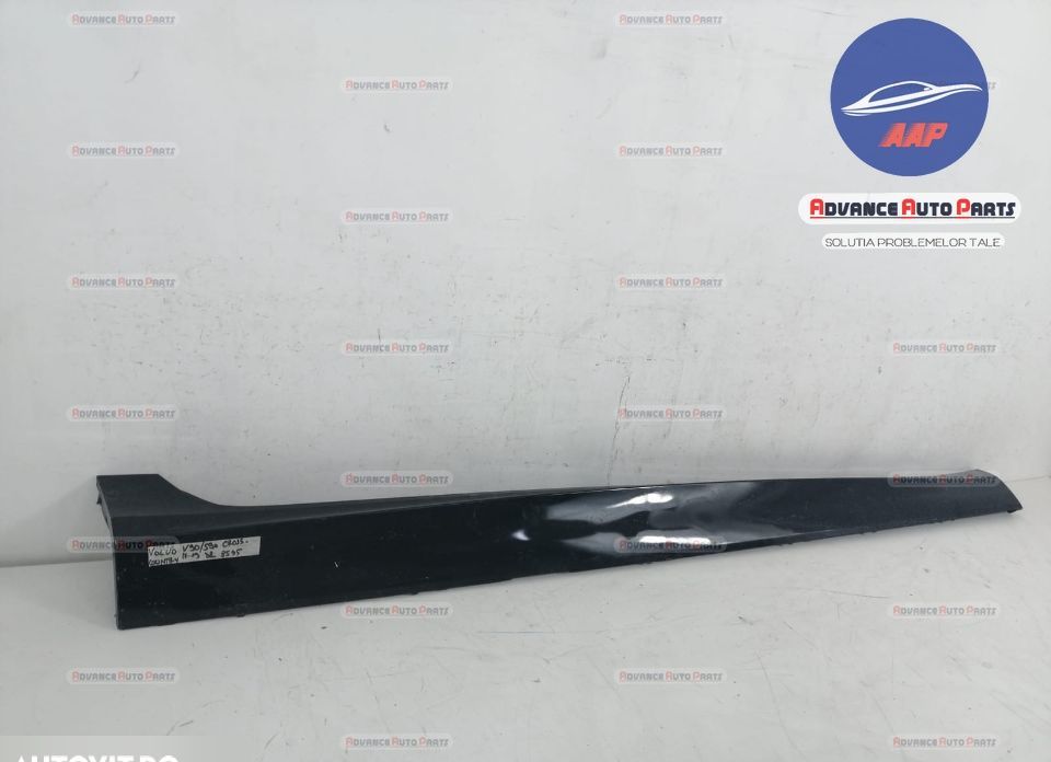 Волво В90 Крос Кънтри / Volvo V90 Cross Country Оригинален десен праг