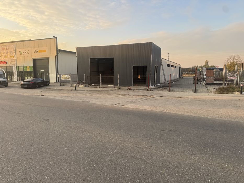 Hala de vanzare - inchiriat