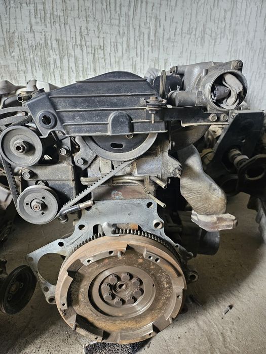 Дизельный двгитель от мазда 626