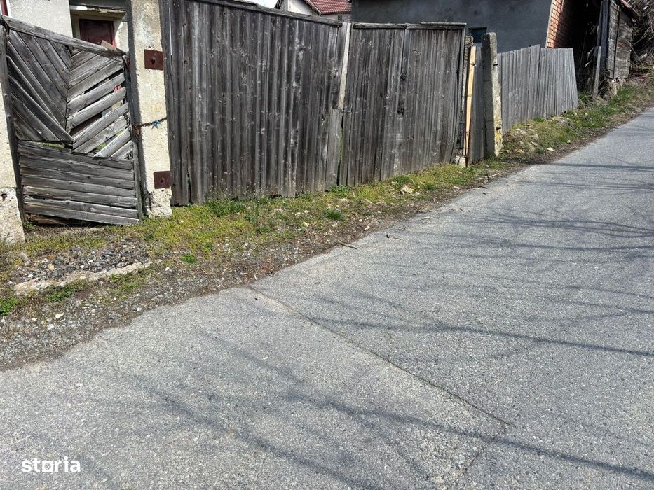 Teren intravilan Feleacu/ asfalt/utilitati