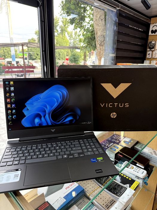 Ноутбук HP Victus