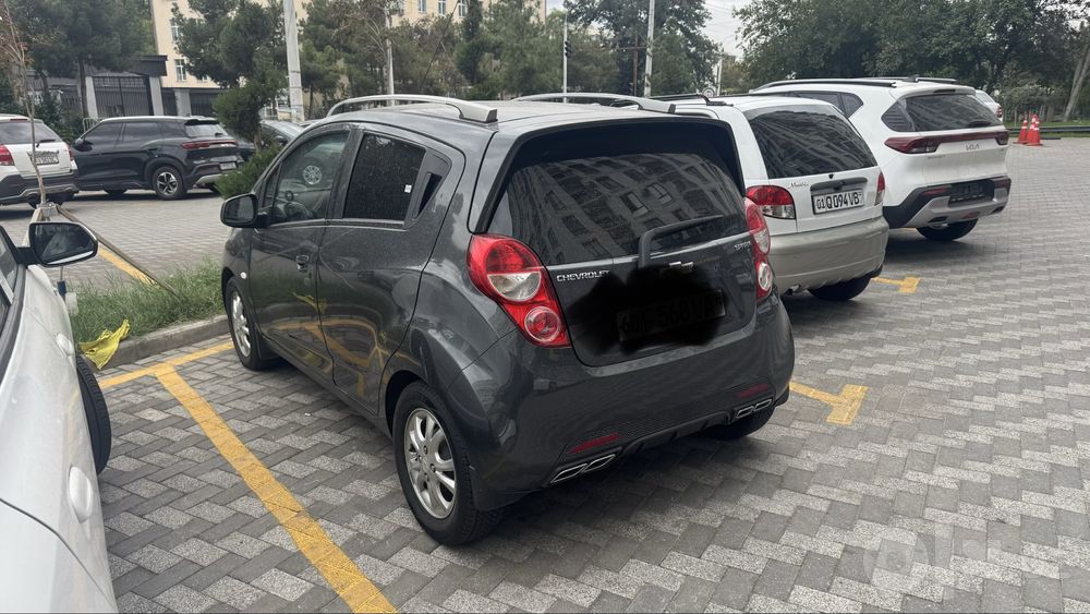 Spark 2018 mexanika GK 2 rang metan gaz 3 pokoleniya