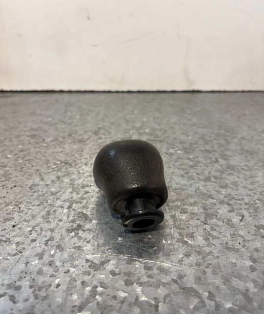 Nuca schimbator Dacia Logan prima generatie