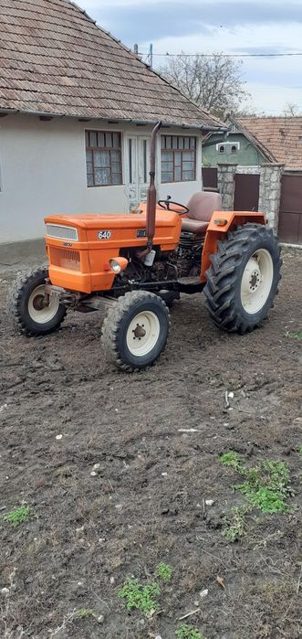Tractor Fiat 640