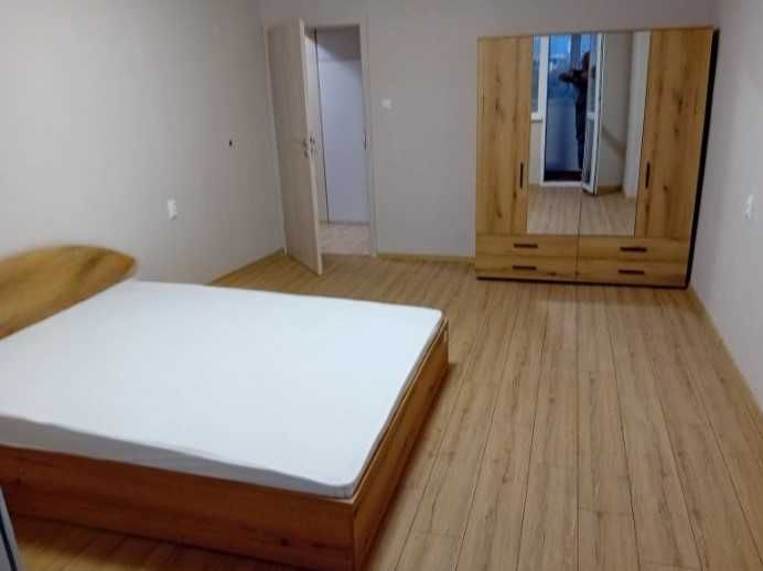 Дава се под наем Двустаен апартамент в София, Център - 65 кв.м за 660 € - Снимка #3