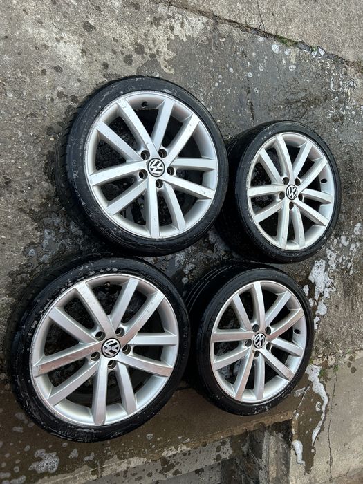 Vând jante aliaj originale VW R18